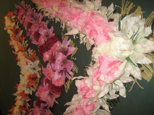 floral garland